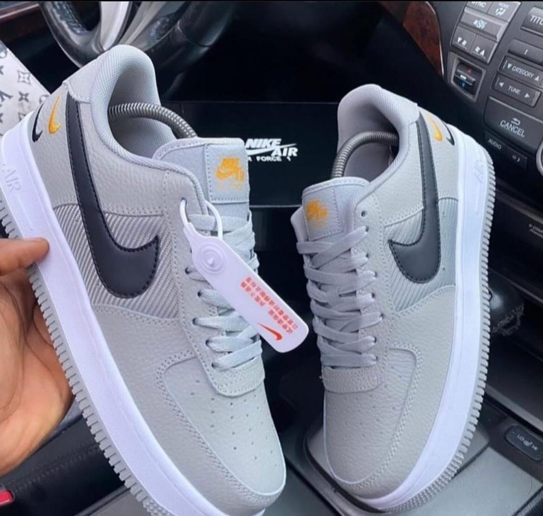 Nike Air Force