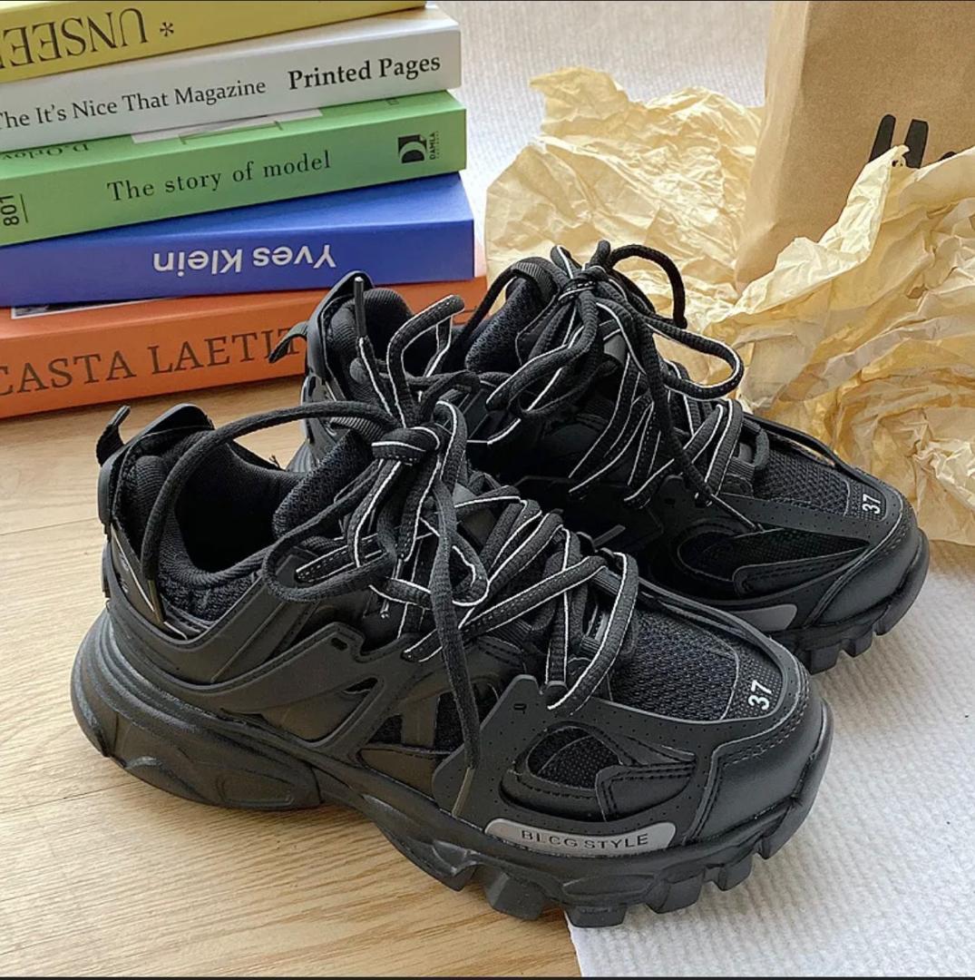 New Men's Chunky Sneakers Black
