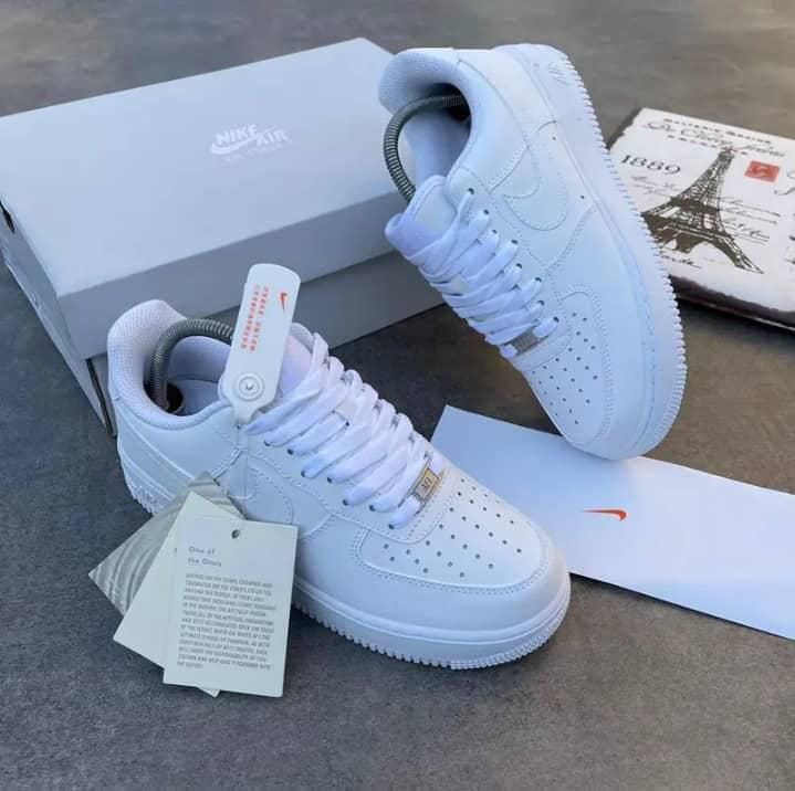 nike air force 1 white